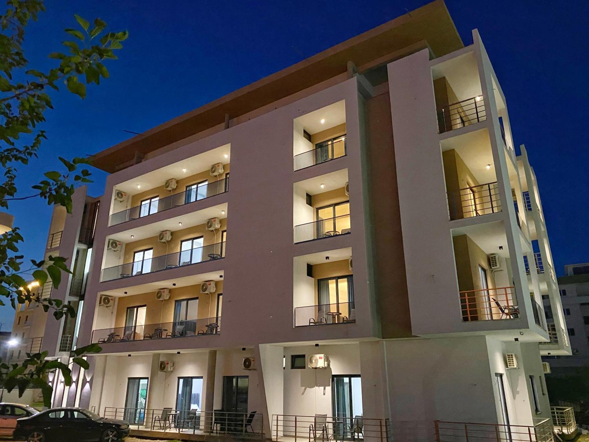 Aparthotel Supreme Luxury Ulcinj Zewnętrze zdjęcie