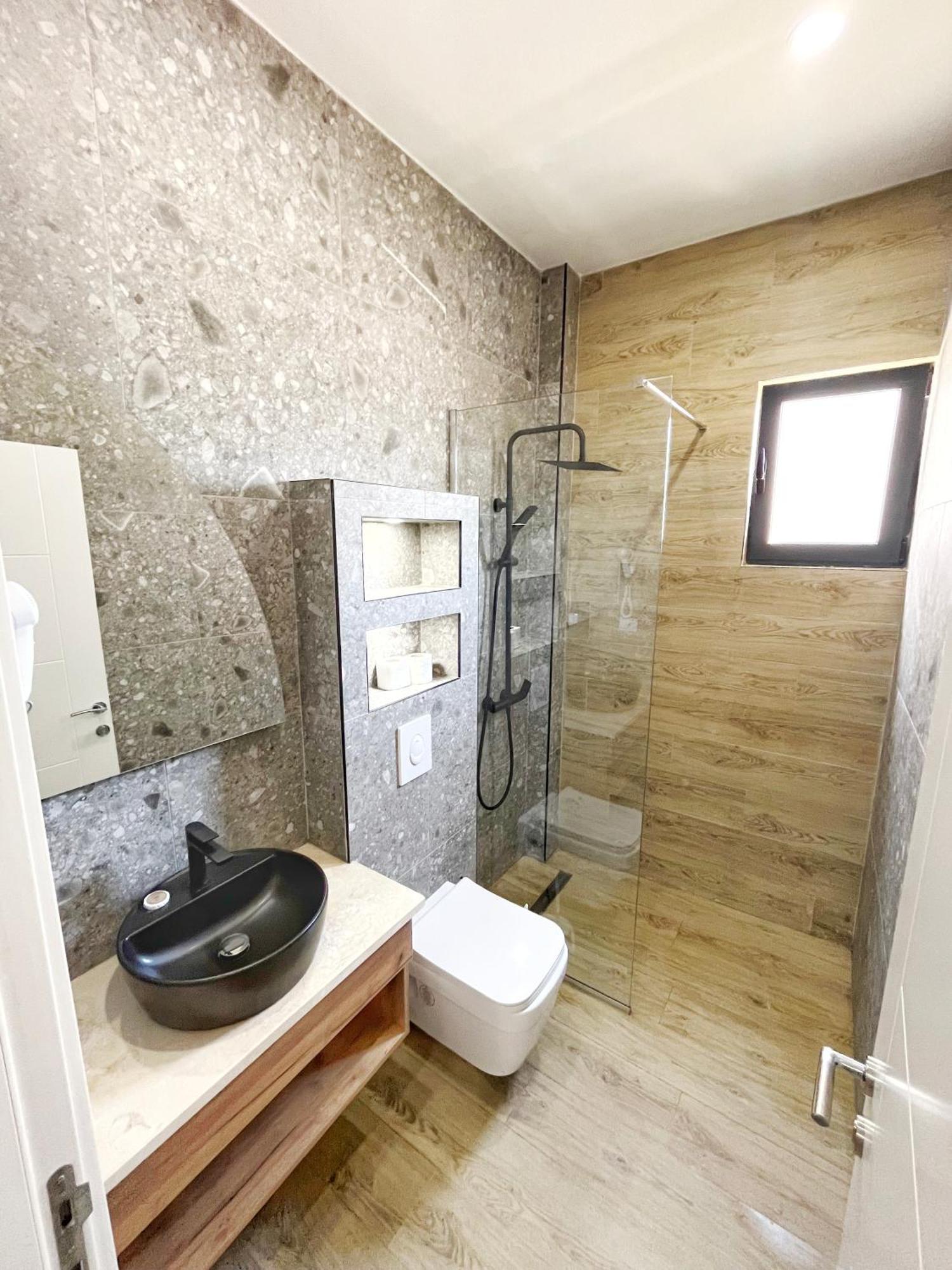 Aparthotel Supreme Luxury Ulcinj Zewnętrze zdjęcie